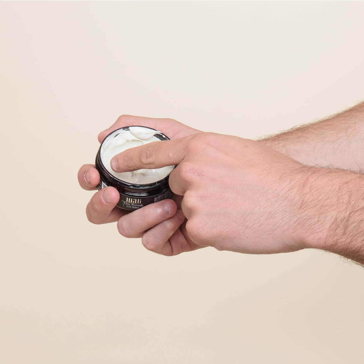 Man Clay Pomade thumbnail 3